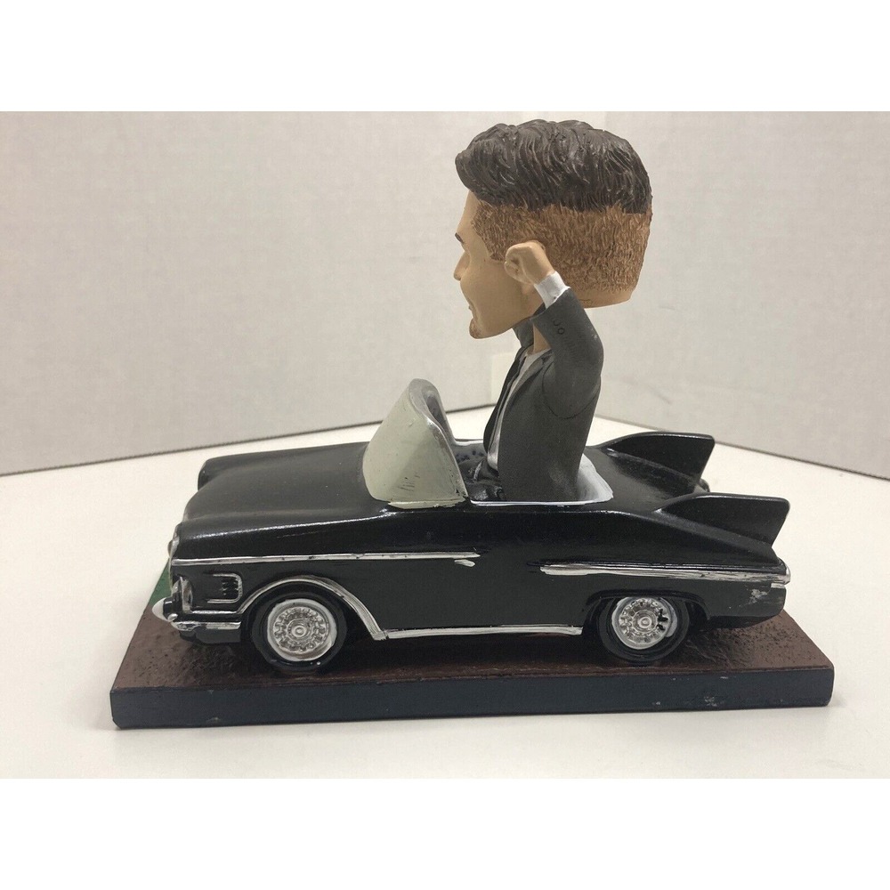 Trevor Hoffman #51 Retirement  Bobblehead San Diego Padres Victory Arms In‎ Car - Picture 3 of 10
